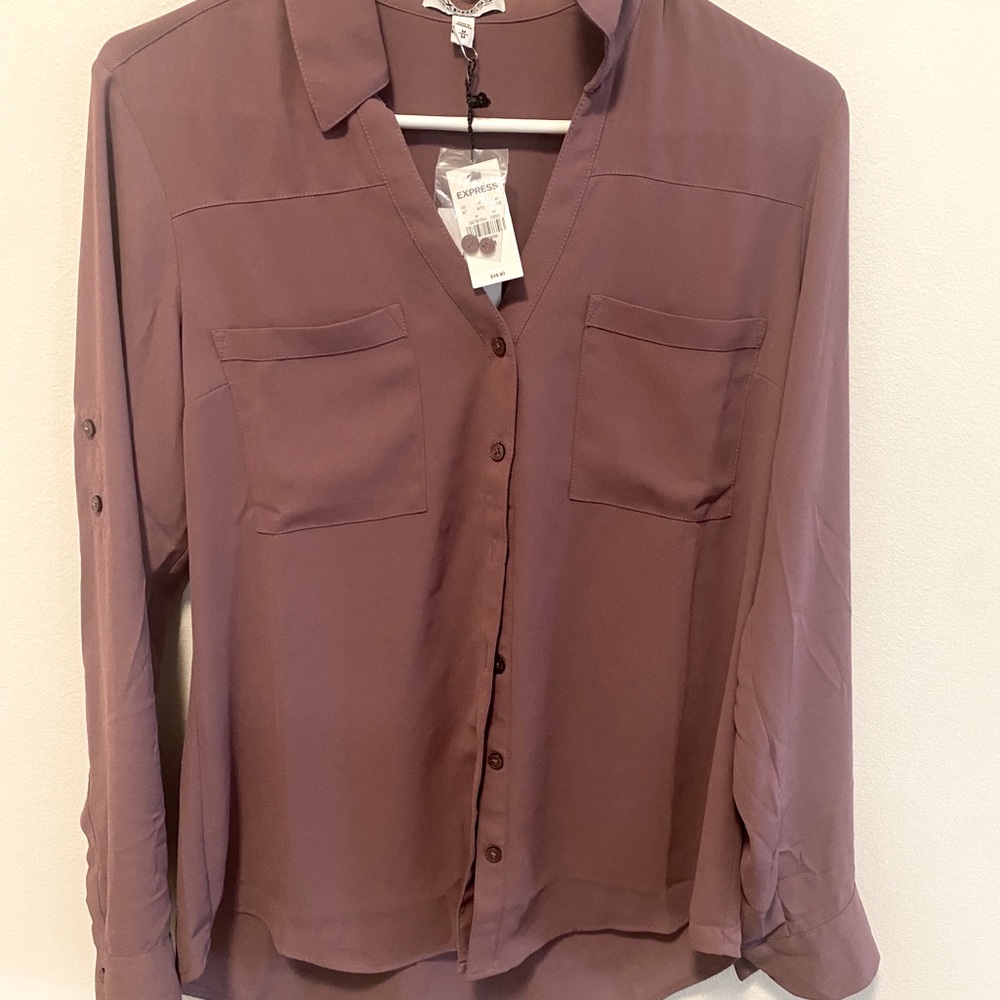Plum, Button up